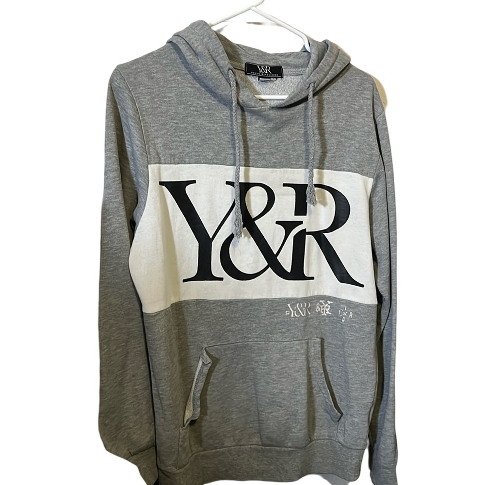 Y&R hoodie young and reckless men’s small